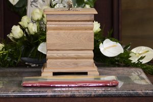 Grįžta prie klausimo apie mirusiojo pelenų barstymo jūroje ir kitose vietose