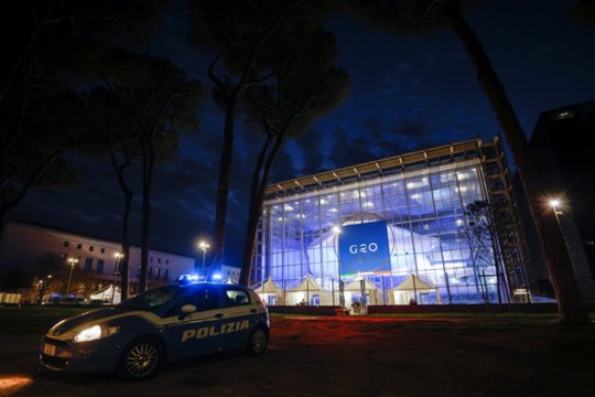 G-20 šalys įsipareigojo dėl klimato neutralumo, anglis deginančių jėgainių