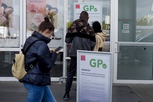 Lietuvoje aptikus naują „delta plius“ atmainą specialistas paaiškino, ką vertėtų apie ją žinoti