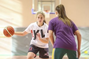 Lietuvos moterų krepšinio gelbėjimo operacija: emigrantų dukrą pavyko nugvelbti britams iš panosės