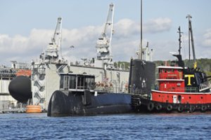 JAV povandeninis atomlaivis spalį susidūrė su nežinomu povandeniniu kalnu