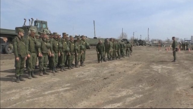 Įtampa Rytų Ukrainos pasienyje: patvirtinta apie ten sutektus 90 tūkstančių Rusijos karių