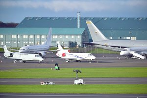 Kalbos vis dar skiriasi nuo darbų: Glazgo klimato konferencijos tikslą temdė gausybė lėktuvų