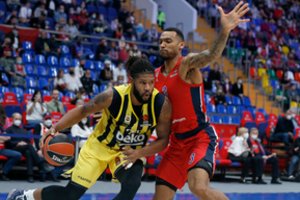 „Fenerbahce“ rungtynėse prieš CSKA nutraukė pralaimėjimų seriją