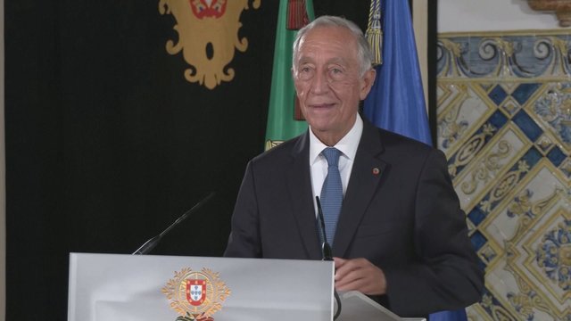 Portugalijos prezidentas paskelbė paleidžiantis parlamentą: nurodė surengti pirmalaikius rinkimus