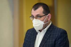 Profesorius V. Kasiulevičius pateikė prognozę, kiek truks COVID-19 pandemija