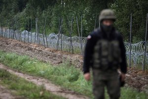 Latvijos pasieniečiai apgręžė 18 migrantų, tris įleido dėl humanitarinių priežasčių