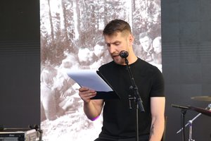 Sporto prekių ženklas sustabdė bendradarbiavimą su neblaiviu vairavusiu Mantu Stonkumi