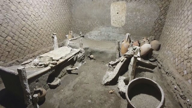 Įspūdingas archeologinis atradimas: atkasė kambarį, nušviečiantį vergų gyvenimą senovės Pompėjoje