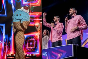 Scenoje pasirodžius naujai Ledų kaukei – netikėtas brolių Lavrinovičių spėjimas