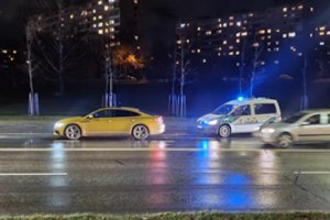 Masinė avarija Vilniuje: susidūrė 5 automobiliai, nukentėjo žmogus
