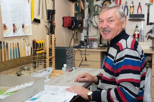 Buvęs „Klaipėdos vanduo“ generalinis direktorius modeliuoja laivus: su pirmąja valtimi plaukė į Klaipėdą