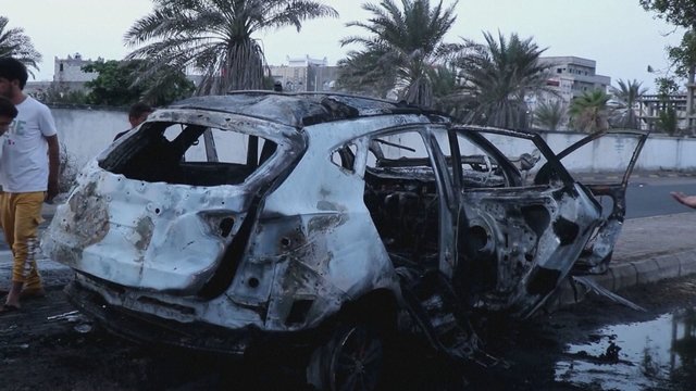 Automobilio sprogimas nusinešė nėščios Jemeno žurnalistės gyvybę: policija įtaria tyčinį nužudymą