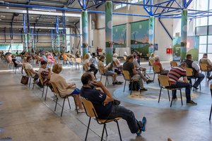 Vilniuje sustiprinančiąja vakcinos nuo COVID-19 doze pasiskiepyti galima daugiau nei pusšimtyje vietų