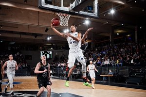 „Lietkabelio“ varžovas – į pirmą europinį žygį išėjęs „Towers“