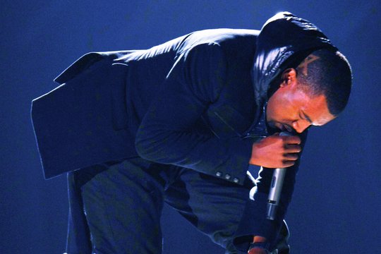 Trylika keistų Kanye Westo poelgių: priklausomybė nuo pornografijos ir ėjimas vandeniu