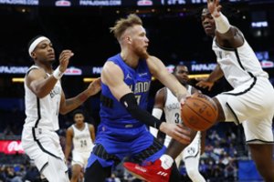 Ignas Brazdeikis pasinaudojo šansu – ne tik pabėgiojo su „Nets“ žvaigždėmis