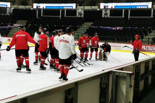 Taline įsikūrusi Lietuvos ledo ritulio rinktinė ketvirtadienį pradės Baltijos „Iššūkio“ taurės turnyro kovas