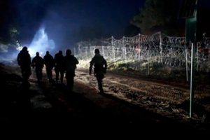 Lenkija pranešė apie bandymą naktį prasiveržti per sieną su Baltarusija