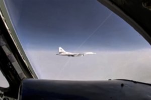 Virš Baltarusijos vėl patruliavo du Rusijos strateginiai bombonešiai