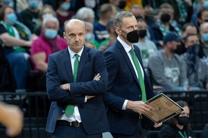 J. Zdovcas prakalbo apie J. Nebo traumą ir pripažino – už aikštės ribų teko imtis netradicinių metodų