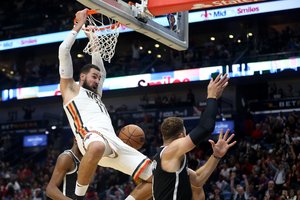 Nesėkmės tęsiasi: Jono Valančiūno tempiami „Pelicans“ neatsilaikė prieš „Nets“ žvaigždes