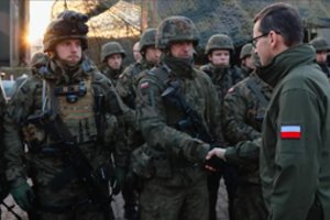 M. Morawieckis: Lenkija bendradarbiauja su Lietuva ir Latvija, kad apsaugotų ES sieną