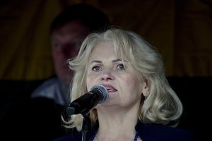 Mitingą prie Seimo organizavusi ir baudą gavusi A. G. Astrauskaitė prašo teismo ją panaikinti