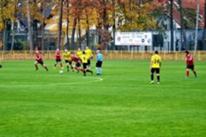 53:0 pasibaigęs futbolo cirkas Lenkijoje: gal jie žaidė trise?