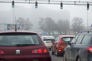 Tyrimas atskleidė, kokias žiemines padangas dažniausiai renkasi Lietuvos vairuotojai: ir vėl skiriamės nuo estų