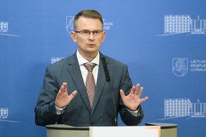 Klausimo apie karantiną sulaukęs A. Dulkys įvertino pandeminę situaciją ir dėkojo žmonėms dėl Vėlinių