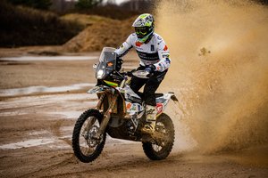 Arūnas Gelažninkas pristatė naują komandą ir aukštus tikslus: ko sieks Dakare