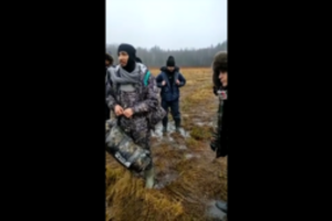 VSAT paviešino vaizdus iš Lietuvos ir Baltarusijos pasienio: 10 sirų neteisėtai kirto sieną, perbridę Nočios upę