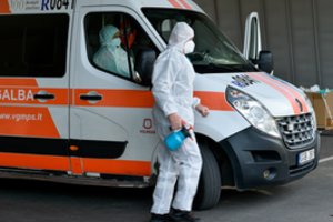 Koronaviruso užsikrėtimų kreivė kyla aukštyn: naujų atvejų – 2151, iš 19 mirusių – 16 nepasiskiepiję