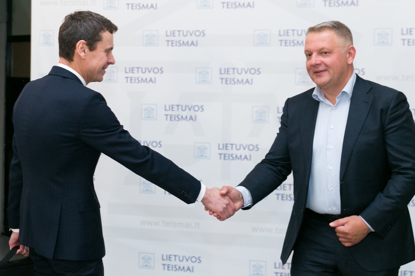 Nuo 2015 metų rugsėjo 23-iosios iki 2016 metų gegužės 7 dienos tuometis koncerno „MG Baltic“ valdybos narys R.Kurlianskis ne kartą buvo susitikęs su tada Liberalų sąjūdžiui vadovavusiu Seimo nariu E.Masiuliu.<br>T.Bauro nuotr.