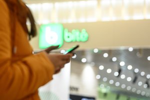 „Bitė“ didins paslaugų kainas – pokyčiai palies ir jau esamas sutartis