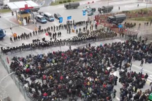 Didžiojo septyneto šalys ragina Baltarusiją nedelsiant užbaigti migrantų krizę