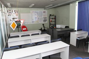 Vairavimo teorijos mokytojams keičiasi reikalavimai: nori pritraukti naujų darbuotojų