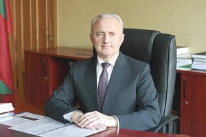 Už vairavimą išgėrus atleistas teisėjas Arvydas Daugėla prašo grąžinti jį į darbą