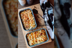 Ypatingasis bulvių ir sūrio apkepas su grietinėle: skonio šedevras, kuris papuoš net ir švenčių stalą   