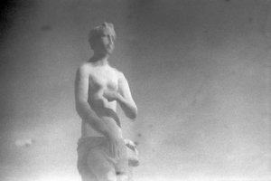 Paroda „Palengva (Ati)tirpsta“ Vilniaus fotografijos galerijoje prasidės poezijos skaitymais