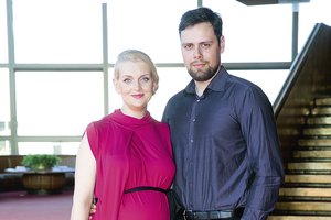 Teismo posėdyje – R. Ščiogolevaitės ir anytos akistata: dalyvavo ir dainininkės mama