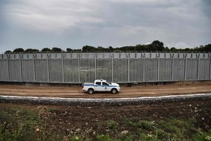 Graikijoje bėgdami nuo policijos žuvo 7 migrantai