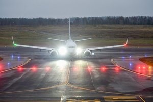 Atnaujintame paveiktų šalių sąraše žalioje zonoje neliko nei vienos valstybės