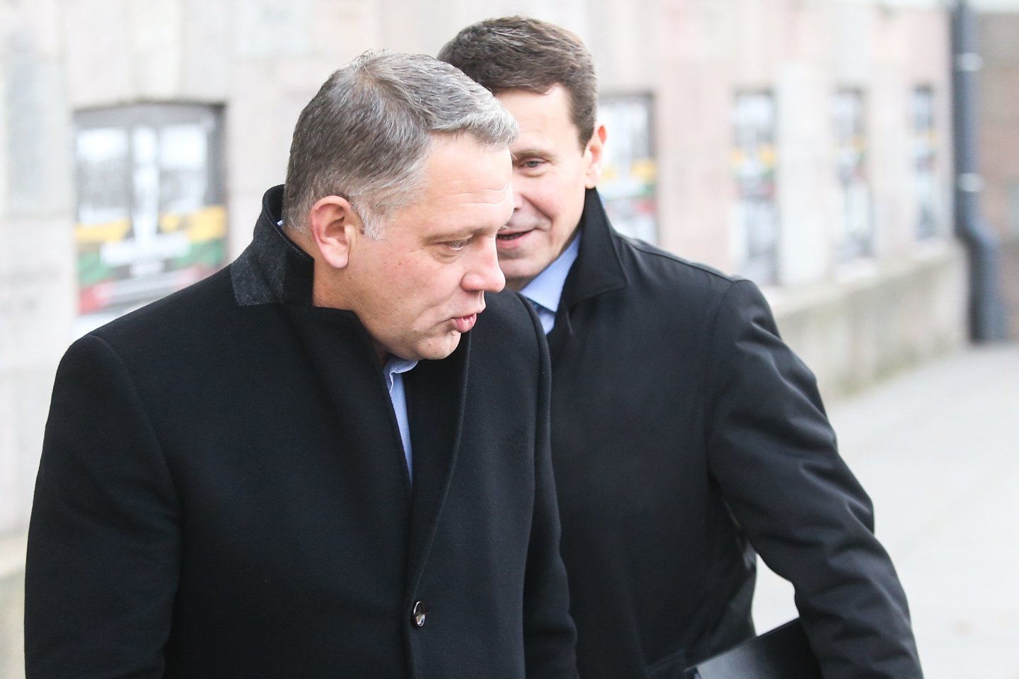 Prokuroras paprašė teisiamuosius E.Masiulį bei R.Kurlianskį suimti teismo salėje ir įkalinti.<br>R.Danisevičiaus nuotr.