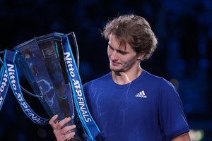 Pasaulio sporto savaitė: teniso sezono uždarymas, Čempionių lygų finalai ir aštuntasis S. Ogier titulas