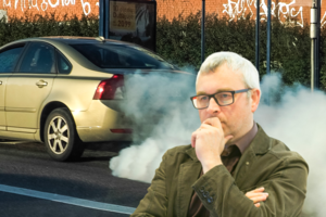 R. Kuodžio kritika didesniam automobilių naudojimo mokesčiui: jis turi mažai ką bendro su tarša