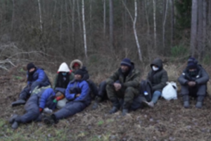 VSAT vaizdo įrašuose – du neteisėtų migrantų mėginimai iš Baltarusijos patekti į Lietuvą