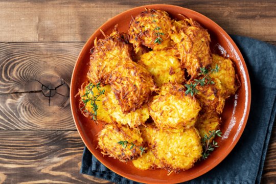 Išbandykite bulvinius blynus pagal tradicinį žydišką receptą: štai kuo jie ypatingi