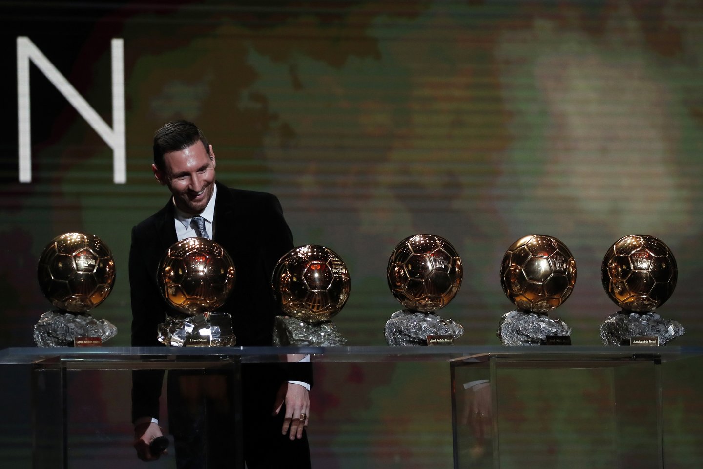 Ar gaus L.Messi septintą Auksinį kamuolį?<br> AP/Scanpix nuotr.
